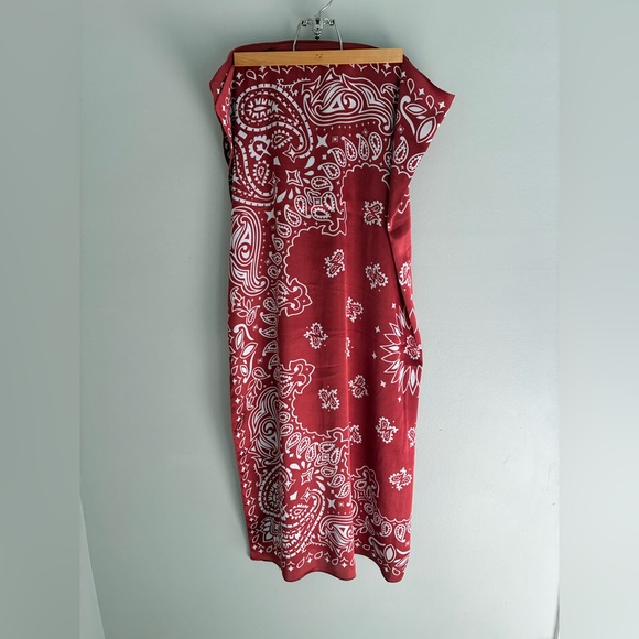 Free People Accessories - Free People Western Paisley Satin Large Square Scarf